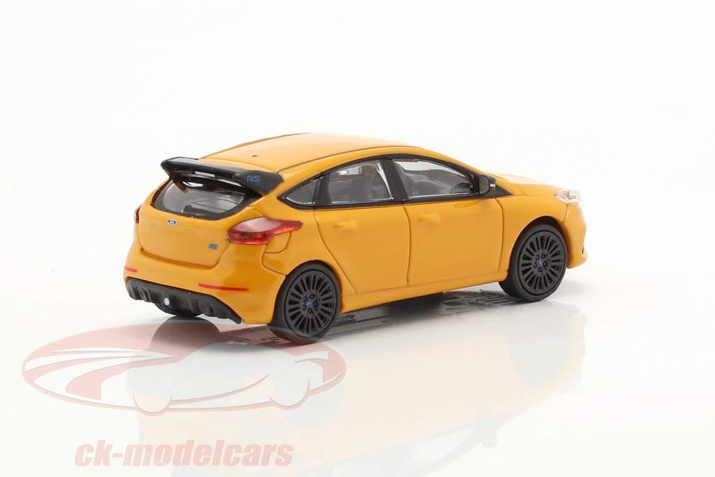Ford Focus RS год 2018 апельсин 1:87 Minichamps