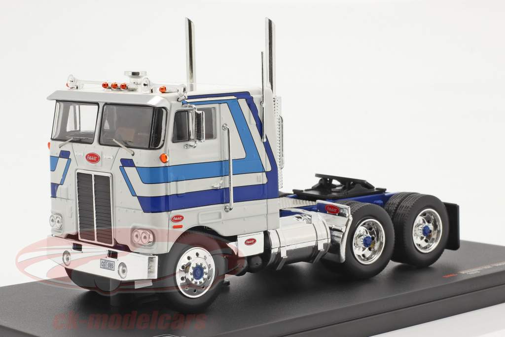 Peterbilt 352 Pacemaker Vrachtauto Bouwjaar 1979 Wit / blauw 1:43 Ixo