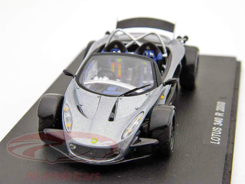 Lotus 340 R Bj.2000 argento / argento 1:43 Spark