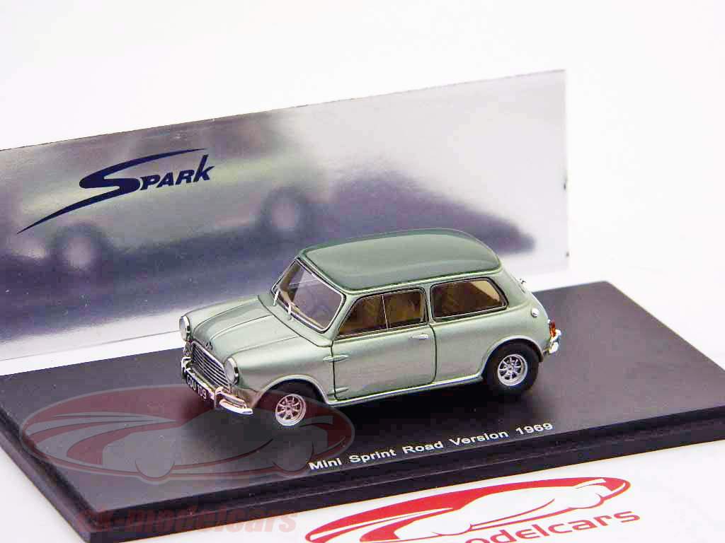 Mini Sprint Road Version Bj. 1969 metallic mintgreen 1:43 Spark