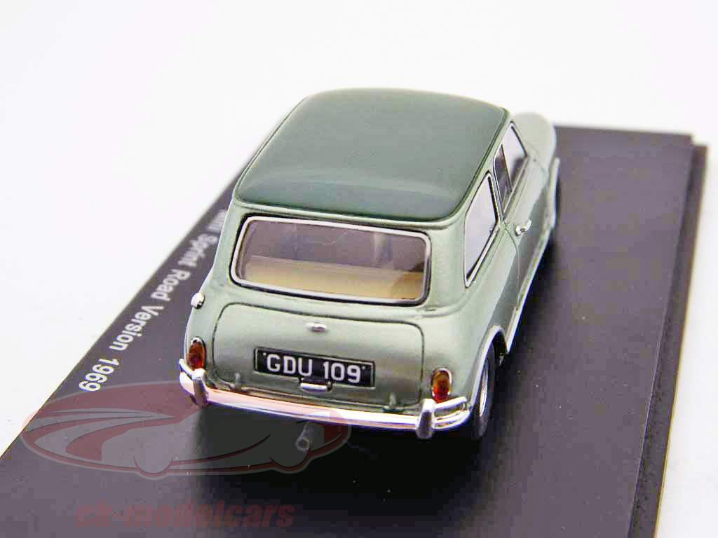Mini Sprint Road Version Bj. 1969 metallic mintgreen 1:43 Spark
