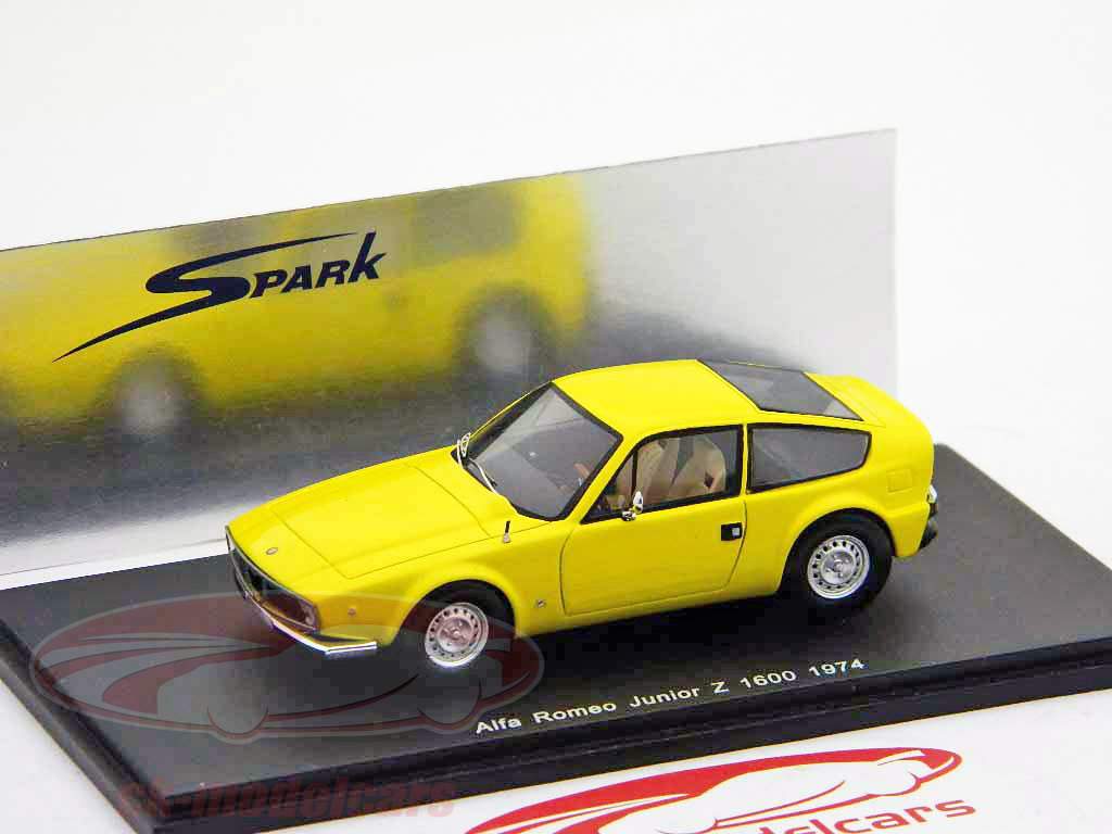 Alfa Romeo Junior Z 1600 1974 yellow 1:43 Spark