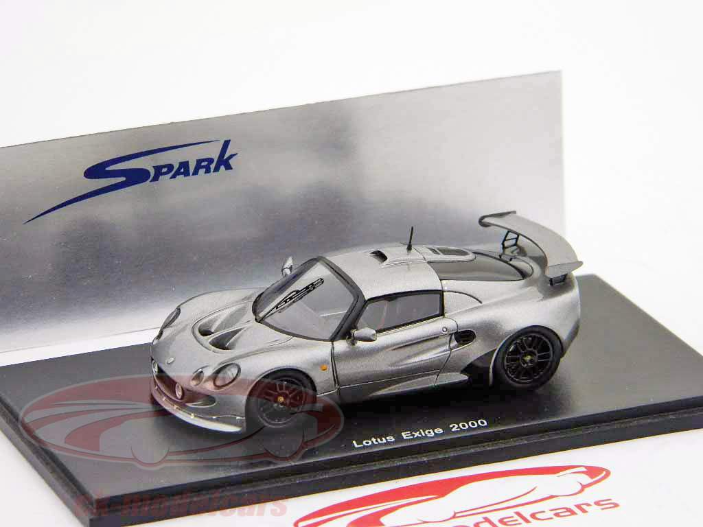 Lotus Exige Bj. 2000 silber / silver 1:43 Spark 