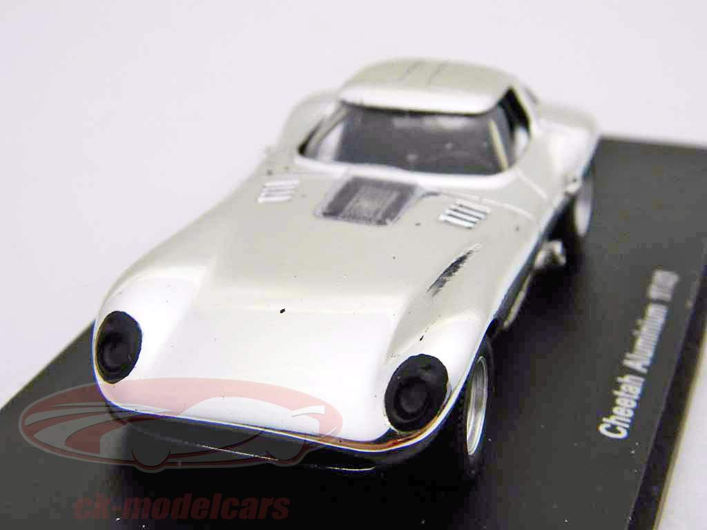 Cheetah aluminium chromé année 1963 Spark 1:43