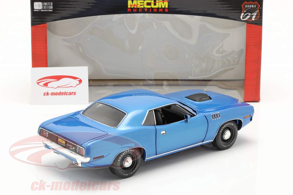 Plymouth Hemi Cuda year 1971 blue metallic 1:18 Highway61