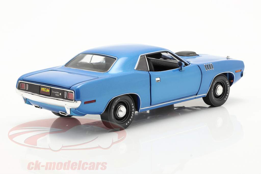 Plymouth Hemi Cuda year 1971 blue metallic 1:18 Highway61