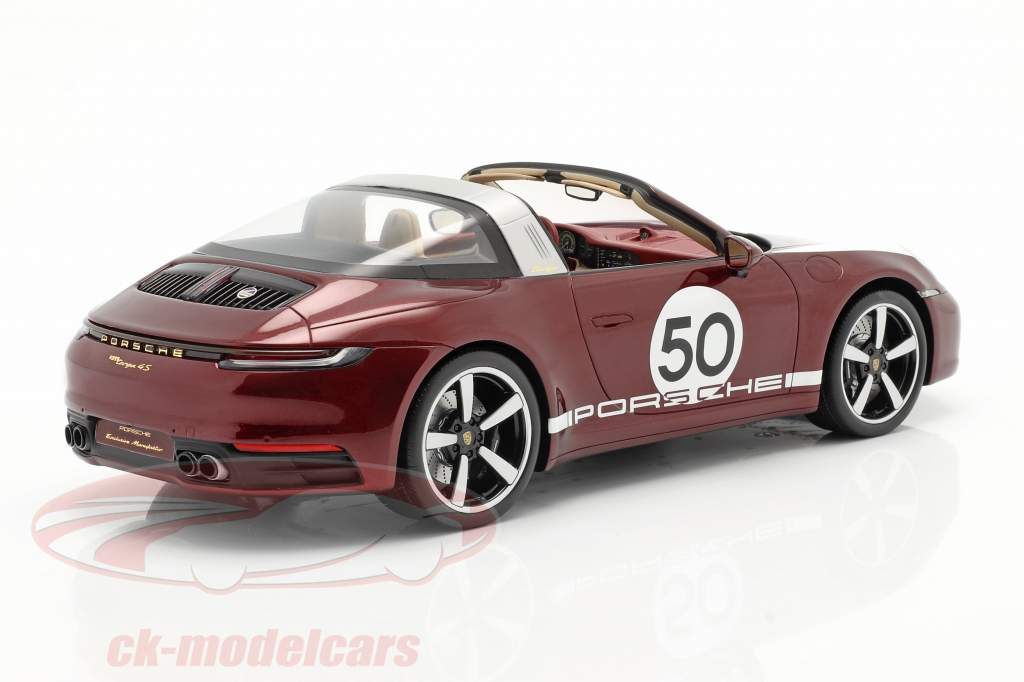Porsche 911 (992) Targa 4S Heritage Edition #50 2020 cherry red 1:18 Spark