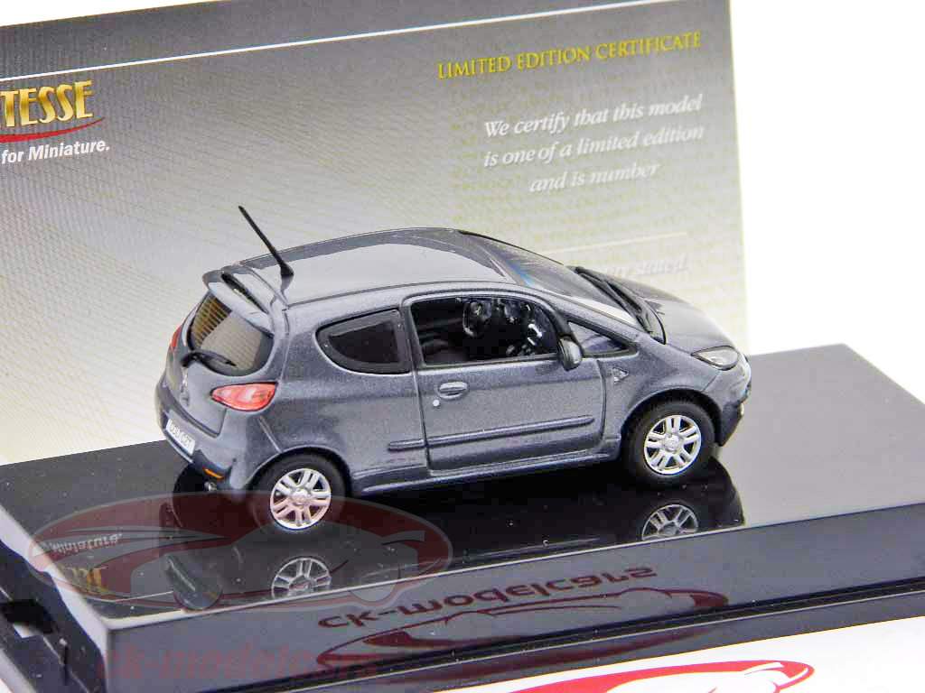 Mitsubishi Colt CZT grau / grey 1:43 Vitesse