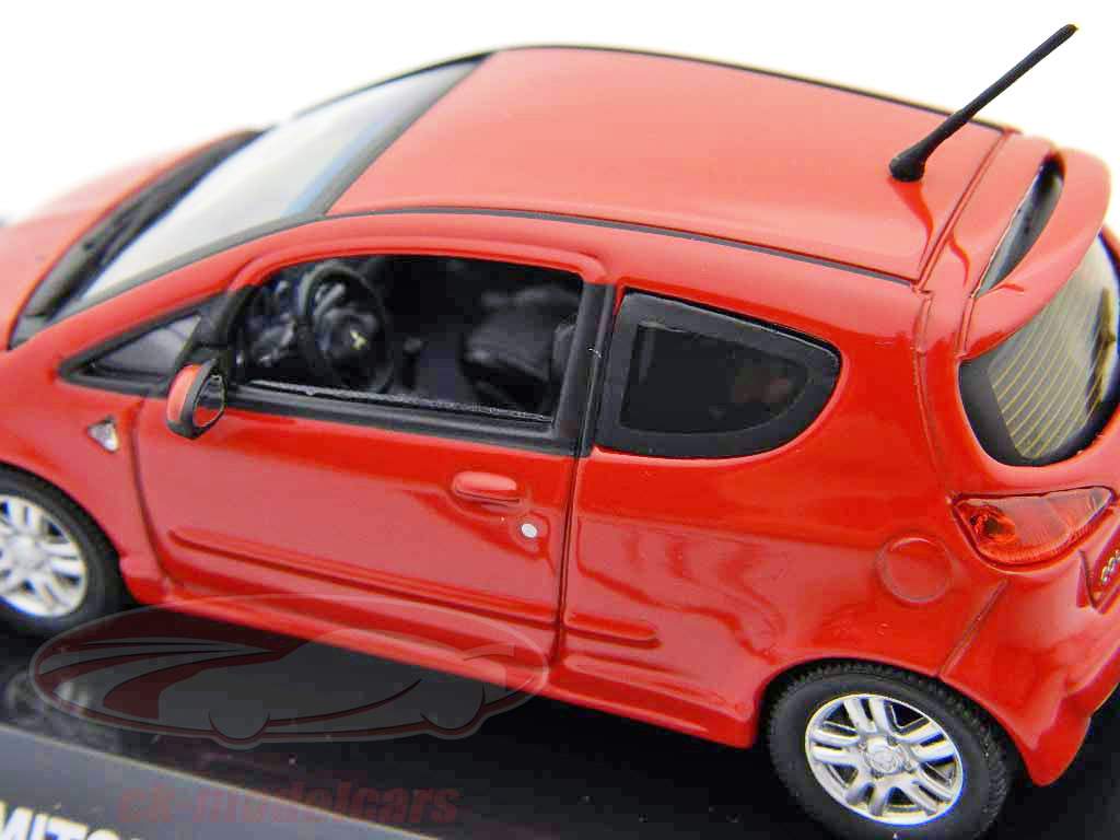 Mitsubishi Colt CZT rouge rouge / 1:43 Vitesse
