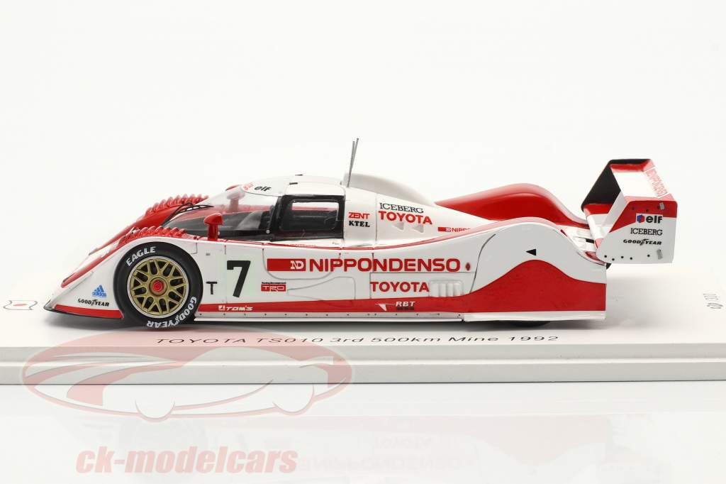 Toyota TS010 #7 3. 500km Mine 1992 Irvine, Villeneuve, Kristensen 1:43 Spark
