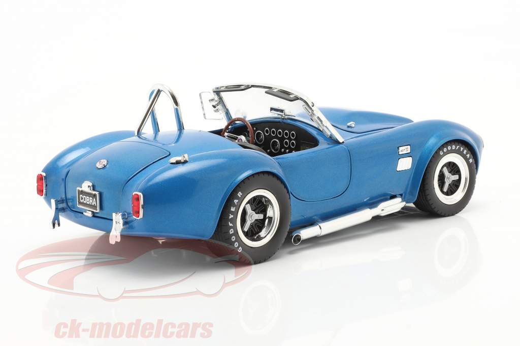 Shelby Cobra 427 Super Snake Year 1966 blue 1:18 ShelbyCollectibles