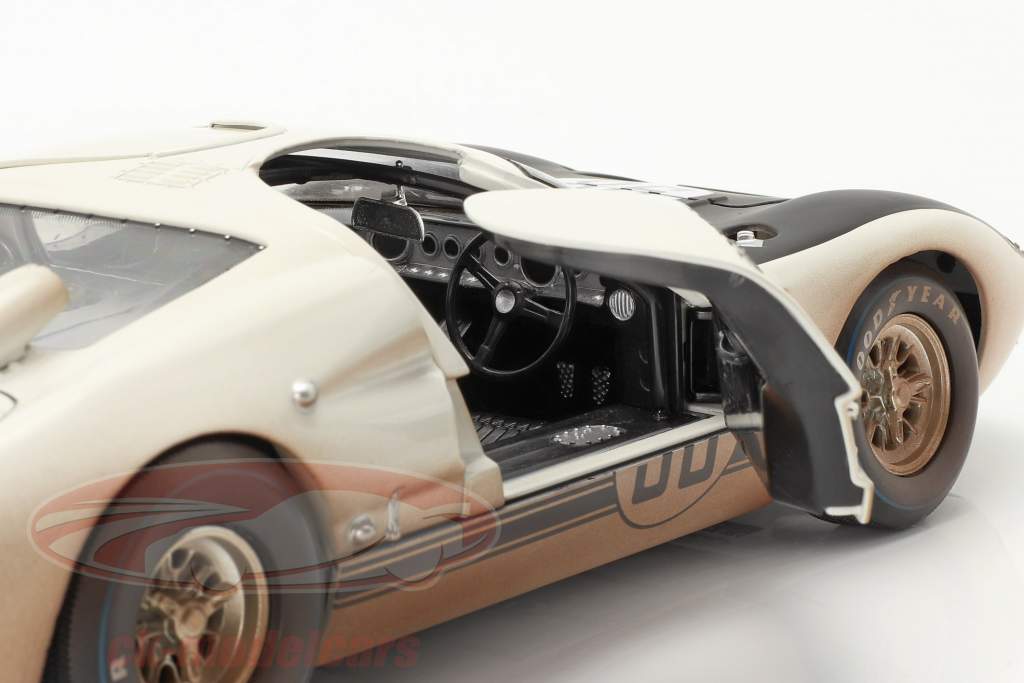 Ford GT40 MK II #98 Winner 24h Daytona 1966 Dirty Version 1:18 ShelbyCollectibles