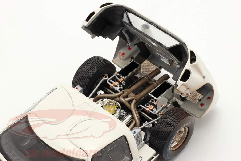 Ford GT40 MK II #98 Winner 24h Daytona 1966 Dirty Version 1:18 ShelbyCollectibles
