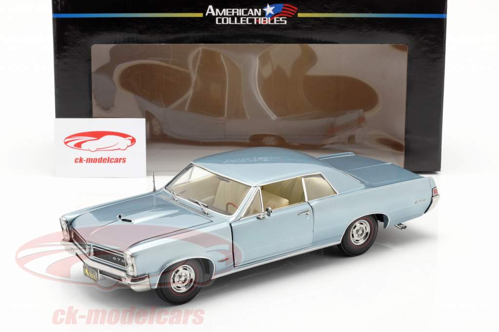 Pontiac GTO costruita nel 1965 in ardesia bluemist 1:18 SunStar