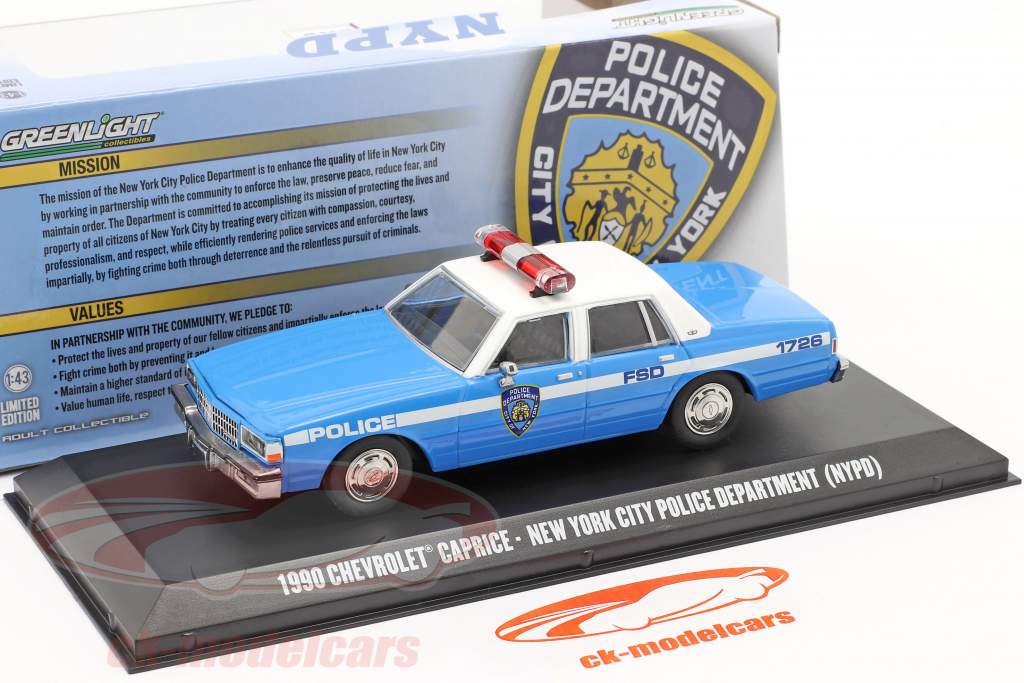 Chevrolet Caprice NYPD 1990 blue / white 1:43 Greenlight