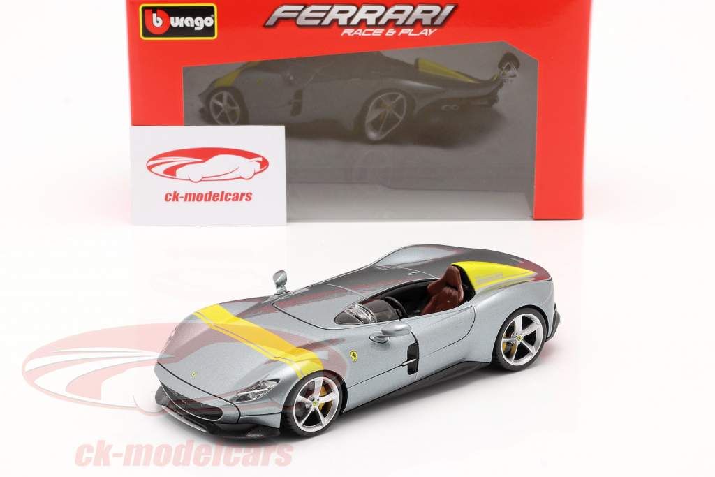 Ferrari Monza SP1 Byggeår 2019 Grå metallisk / gul 1:24 Bburago