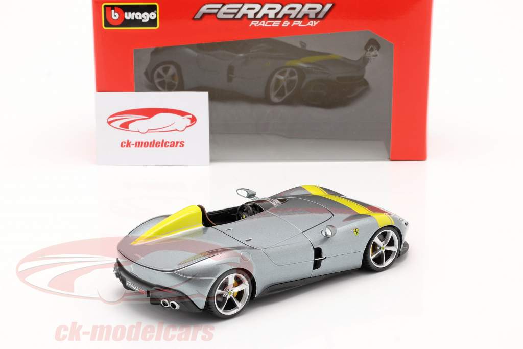 Ferrari Monza SP1 Byggeår 2019 Grå metallisk / gul 1:24 Bburago