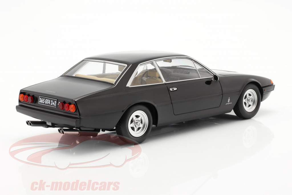 Ferrari 365 GT4 2+2 Byggeår 1972 sort 1:18 KK-Scale