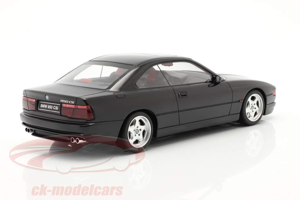 BMW 850 CSI (E31) year 1990 black 1:18 OttOmobile