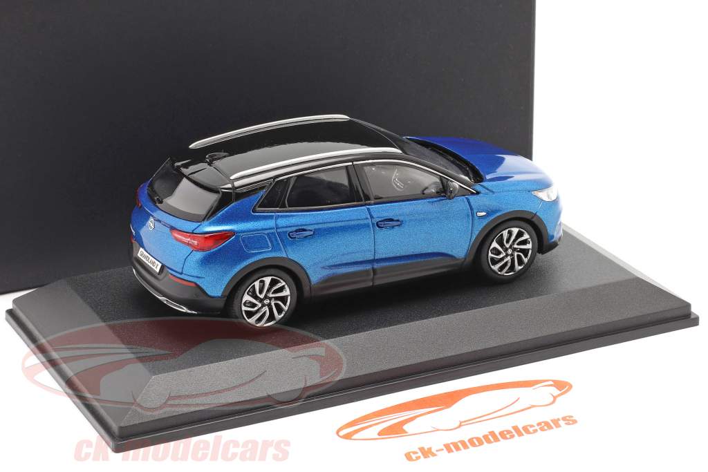 Opel Grandland X bleu 1:43 iScale