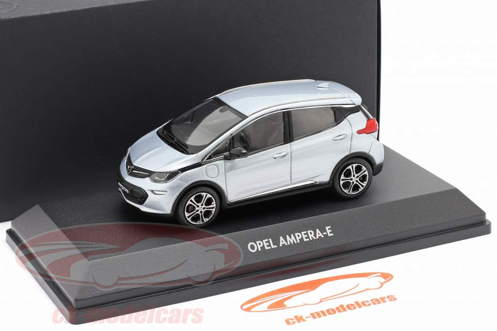 Opel Ampera-E Baujahr 2018 kristallsilber 1:43 iScale