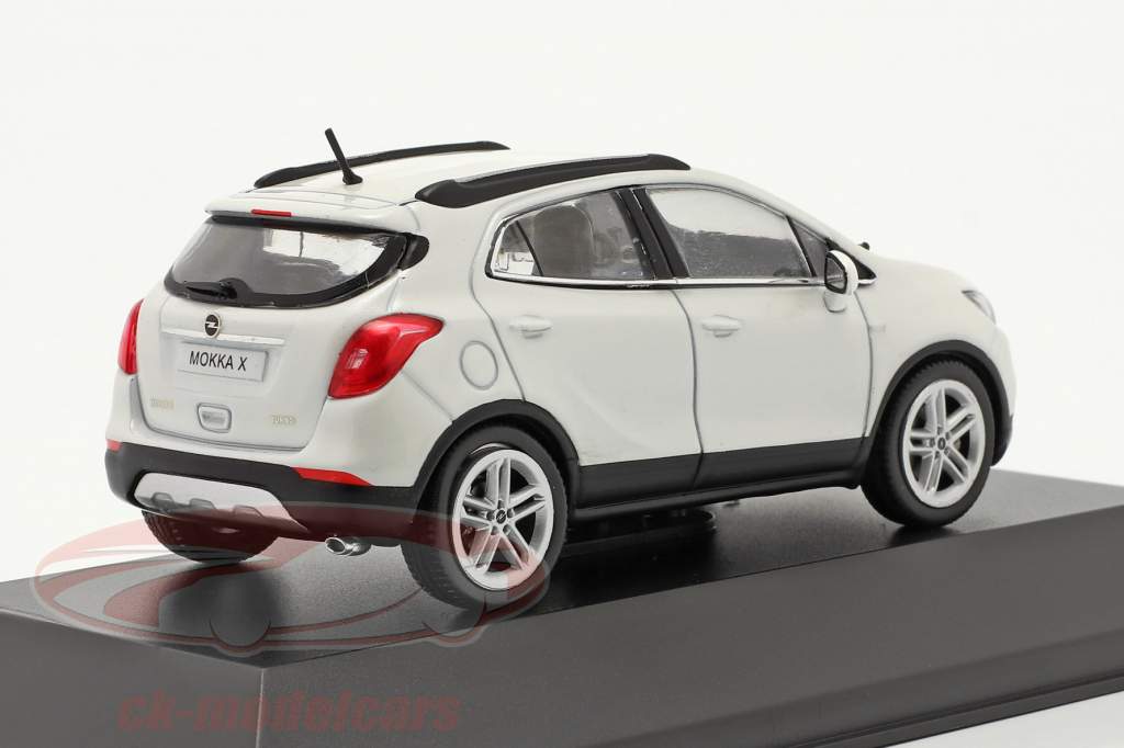 Opel Mokka X Année de construction 2012 Blanc 1:43 iScale