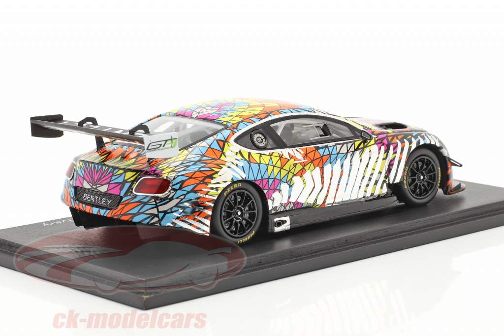 Bentley Continental GT3 #8 Princess Yachts Dazzle Livery 1:43 Spark