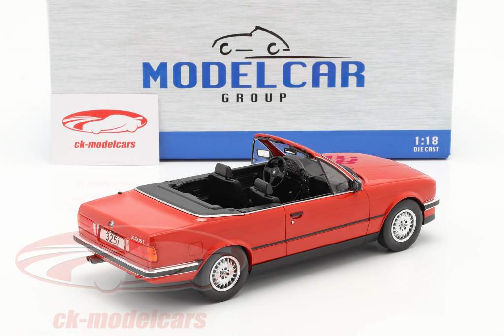 BMW 3-местный ряд (E30) Cabriolet Год постройки 1985 красный 1:18 ModelCar Group