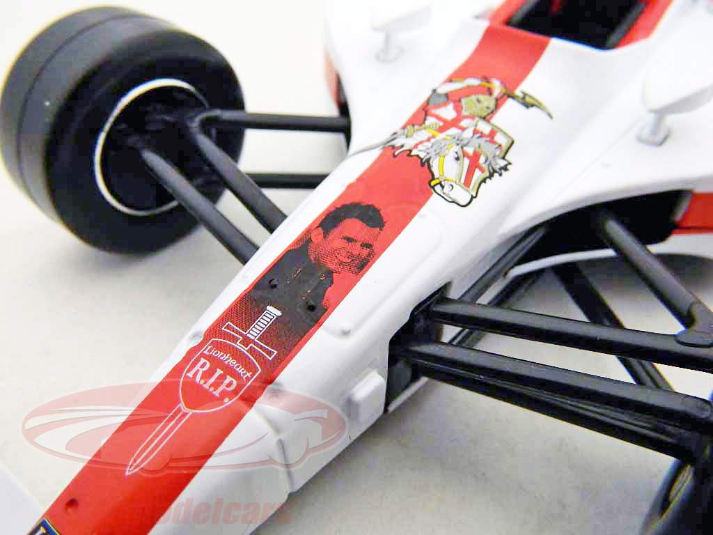 Greenlight 1/18 Dan Wheldon Memorial Tribute Car 2011