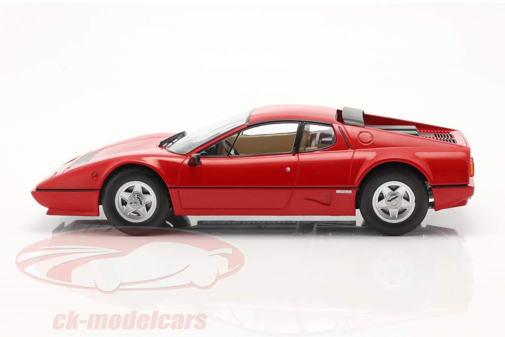 Ferrari 512 BBi 建設年 1981 赤 1:18 KK-Scale