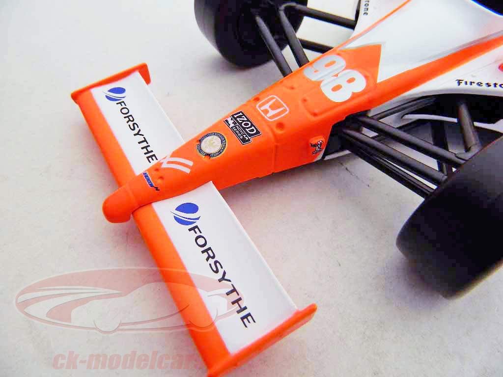 Dan Weldon Indy 500 Car Winner Indianapolis 2011 1:18 Edition Greenlight