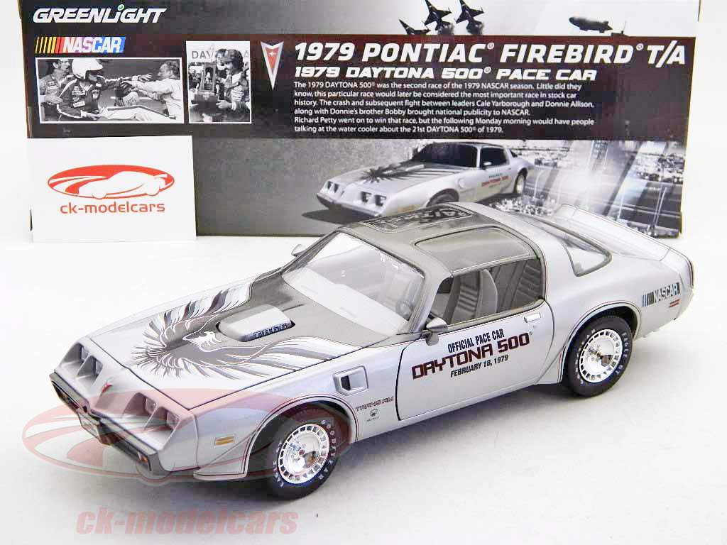 Pontiac Firebird TransAm Daytona 500 Pace Car 1979 silver 1:18 Greenlight