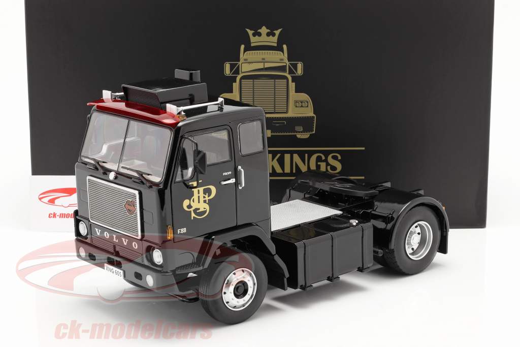 Volvo F88 Truck John Player Team Lotus 1978 1:18 Road Kings
