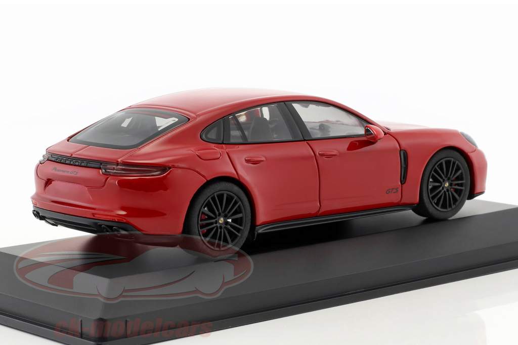 Porsche Panamera GTS 築 2016 カーマイン 赤 1:43 Herpa