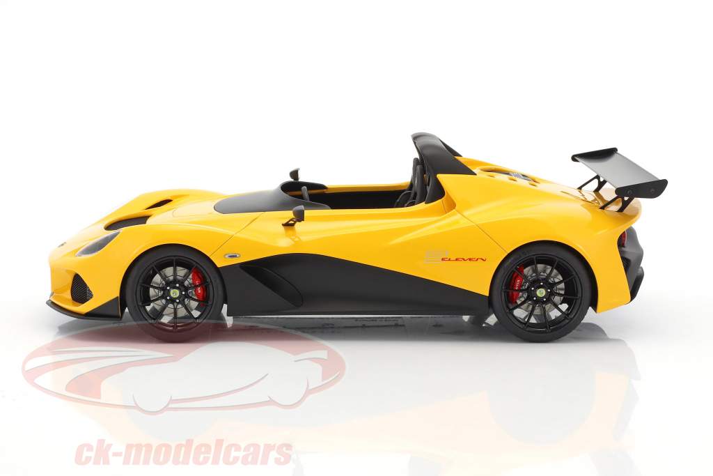 Lotus 3-Eleven année de construction 2017 jaune 1:18 AUTOart