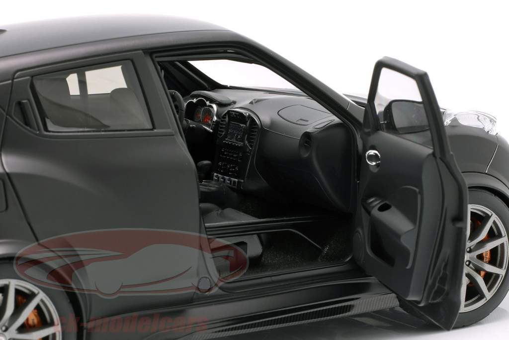 Nissan Juke R 2.0 année de construction 2016 natte noir 1:18 AUTOart