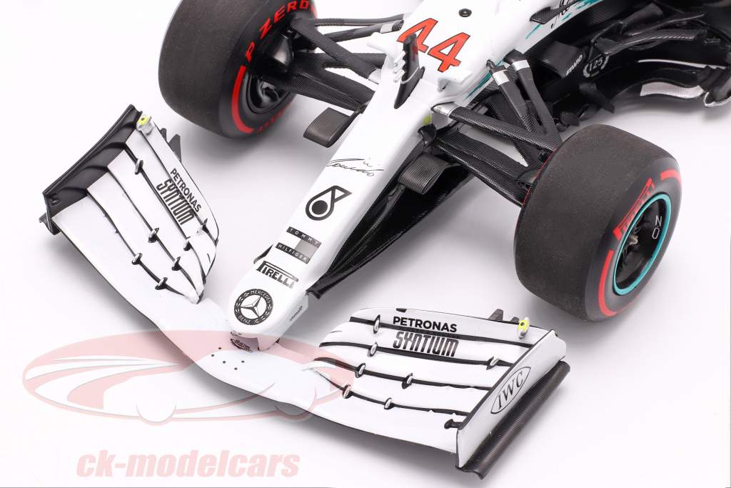 L. Hamilton Mercedes-AMG F1 W10 #44 Duitse GP F1 Wereldkampioen 2019 1:18 Minichamps