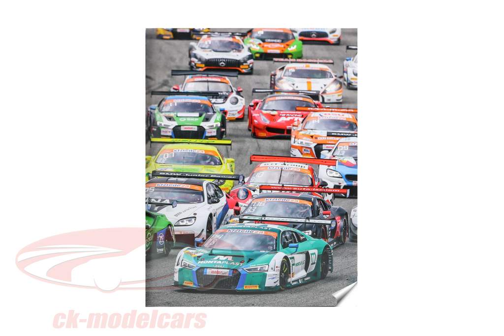Buch: ADAC GT Masters 2018 von Tim Upietz / Oliver Runschke