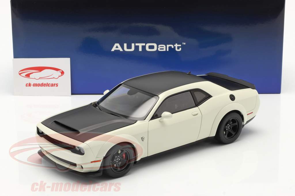 Dodge Challenger SRT Demon 建設年 2018 白い / 黒 1:18 AUTOart