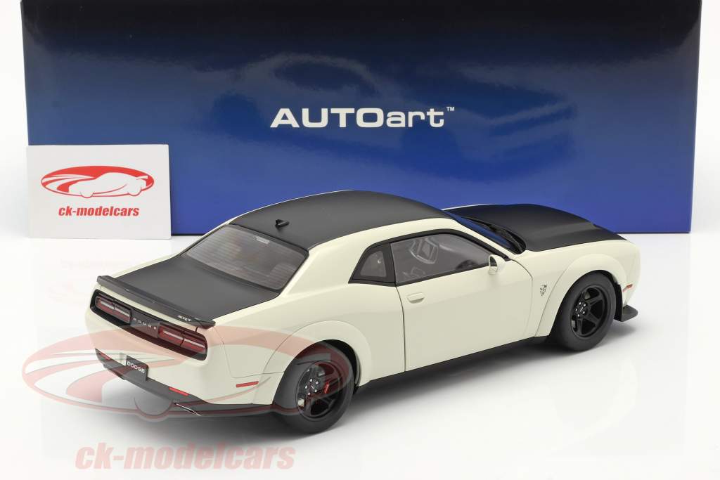 Dodge Challenger SRT Demon 建設年 2018 白い / 黒 1:18 AUTOart