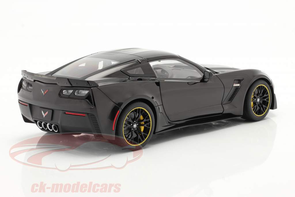 Chevrolet Korvet C7 Z06 C7R Edition 2015 glans zwart 1:18 AUTOart