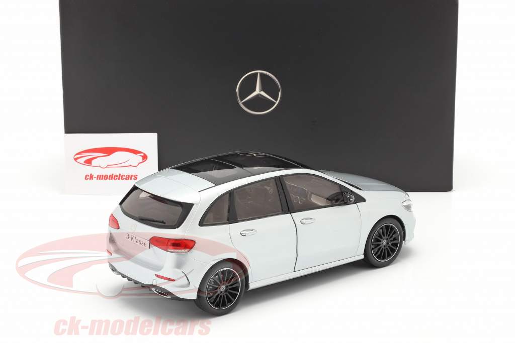 Mercedes-Benz B klasse (W247) Byggeår 2018 iridium sølv 1:18 Z-Models