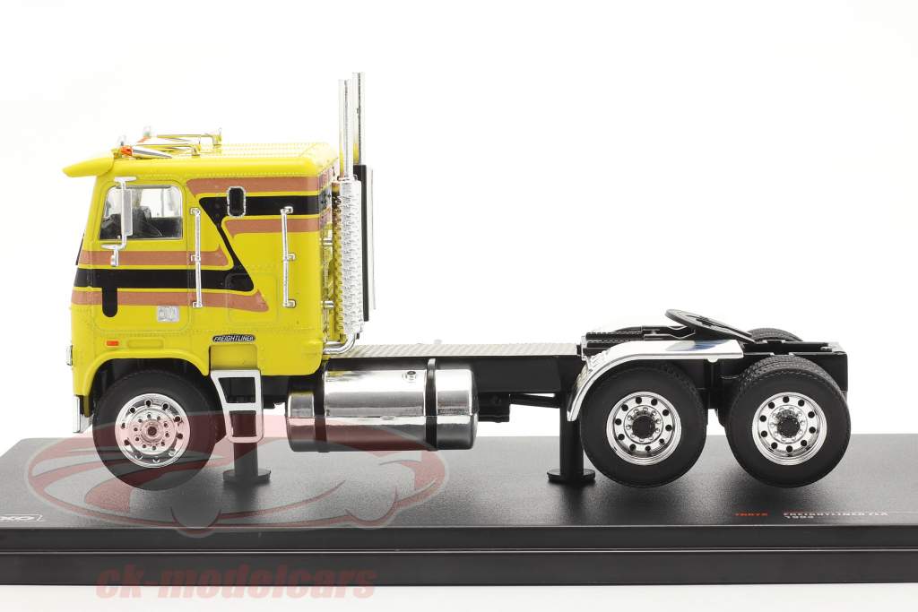 Freightliner FLA Грузовая машина Год постройки 1993 желтый 1:43 Ixo