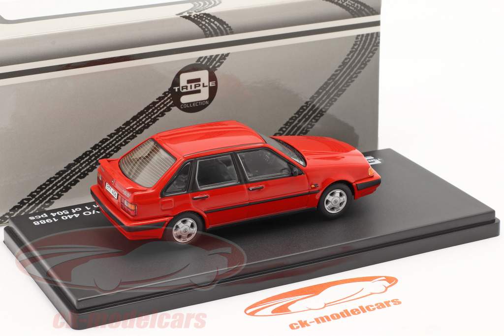 Volvo 440 Turbo Year 1988 red 1:43 Triple9