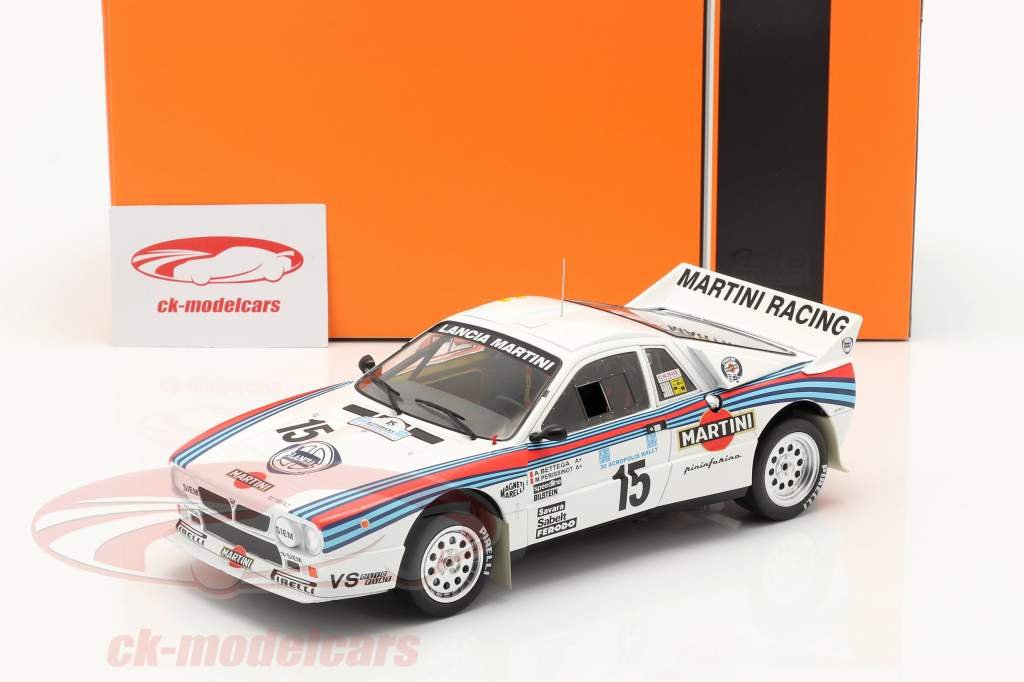 Lancia 037 Rally #15 5e Rallye acropolis 1983 Bettega, Perissinot 1:18 Ixo