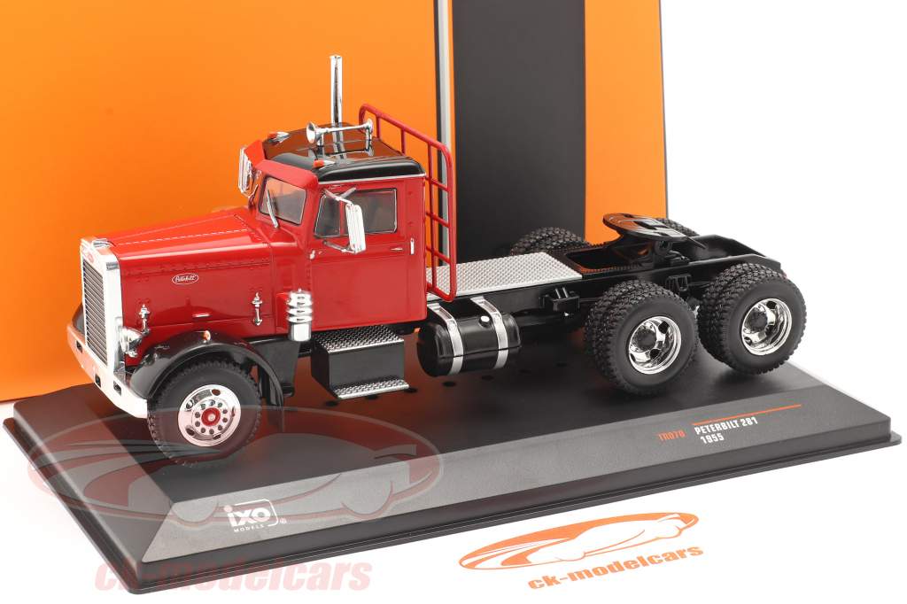 Peterbilt 281 建设年份 1955 红色的 1:43 Ixo