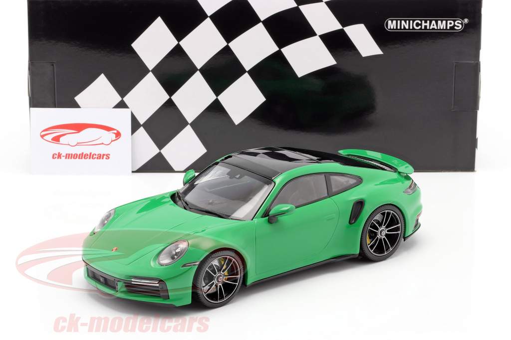 Porsche 911 (992) Turbo S Baujahr 2020 pythongrün 1:18 Minichamps