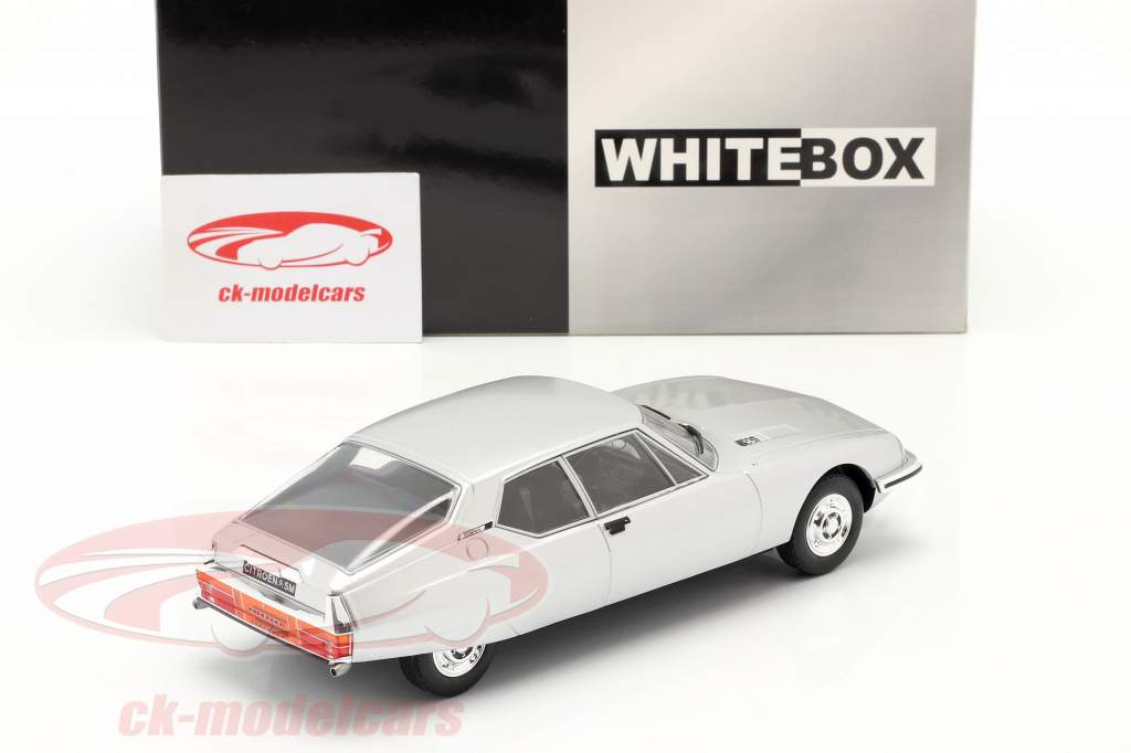Citroen SM year 1970 silver 1:24 WhiteBox
