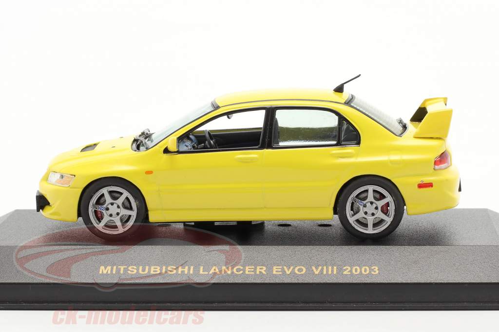 Mitsubishi Lancer Evo VIII år 2003 gul 1:43 Ixo