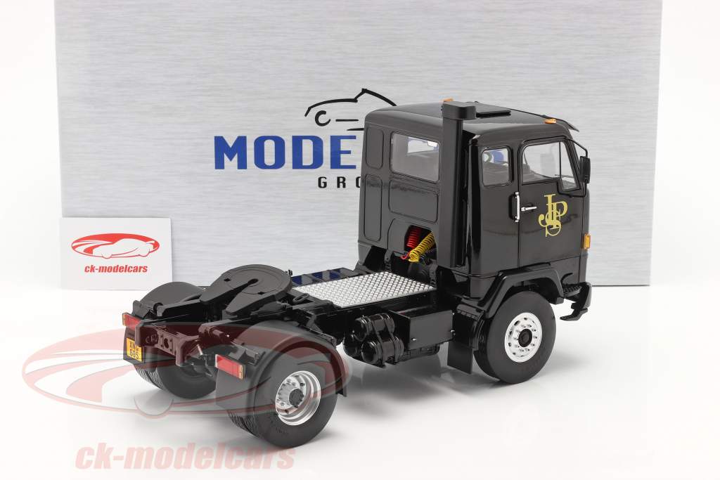 Volvo F88 Truck John Player Team Lotus 1977 1:18 ModelCar Group